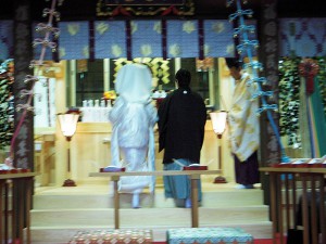 本殿挙式-新郎新婦 玉串拝礼
