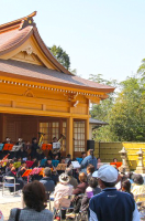 神楽殿-春季例大祭　奉納演奏会1
